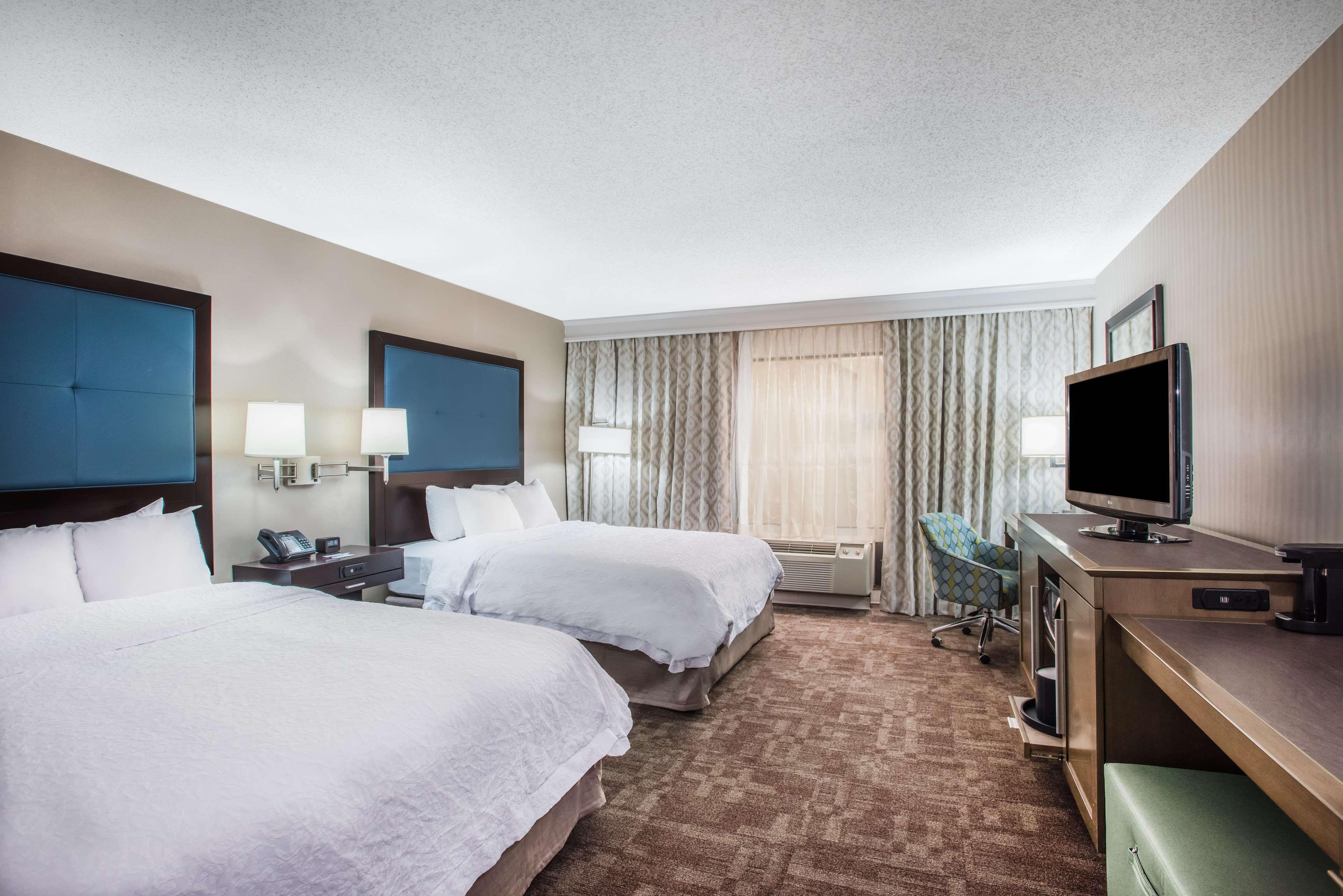 Hampton Inn Cleveland-Airport/Tiedeman Road Brooklyn Extérieur photo