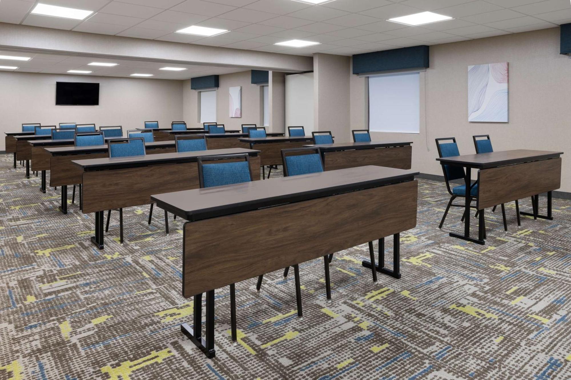 Hampton Inn Cleveland-Airport/Tiedeman Road Brooklyn Extérieur photo